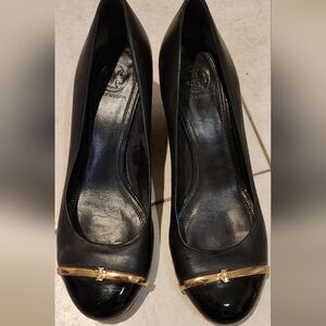 TORY BURCH wedge pump 9.5